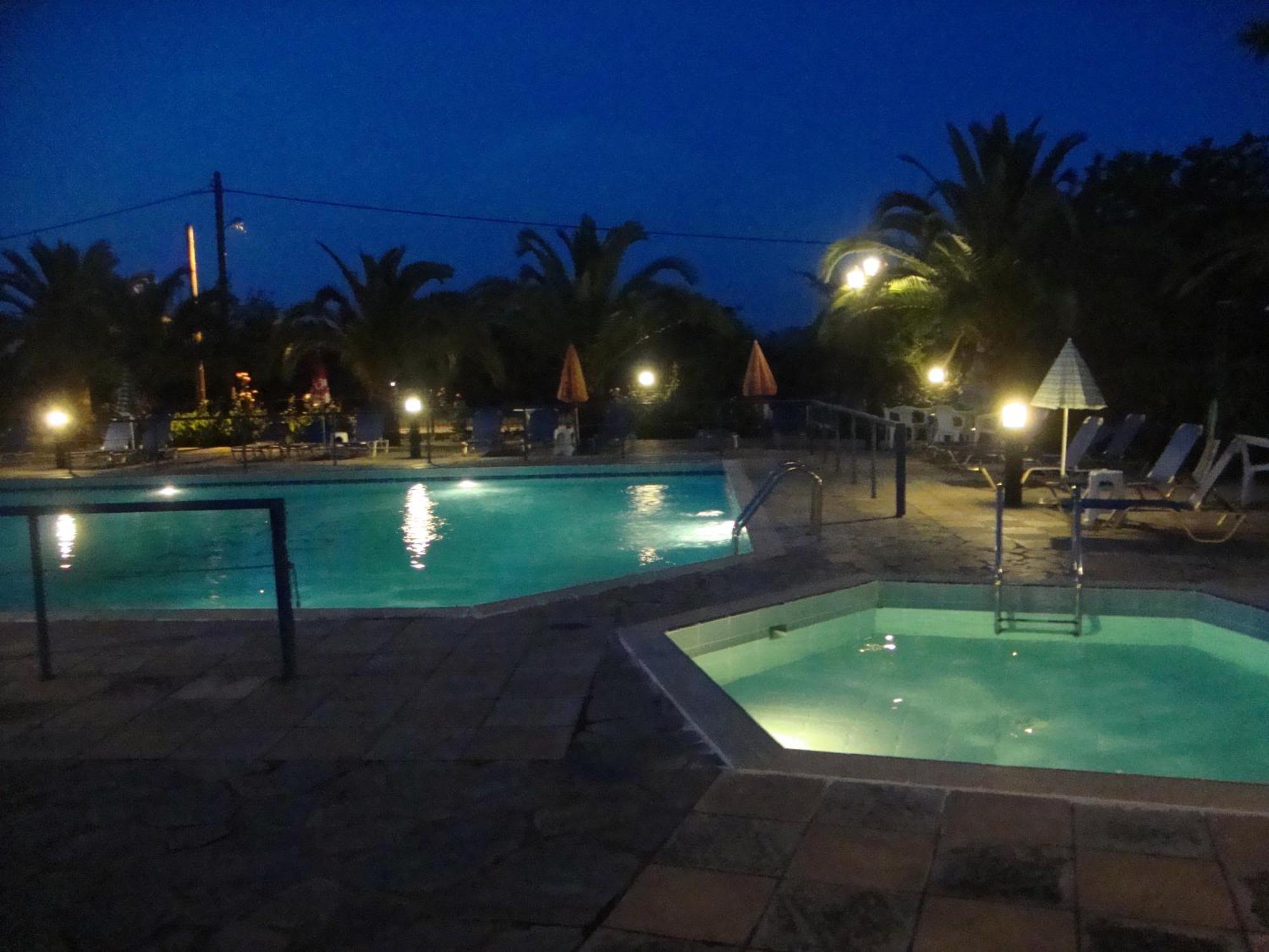 Hotel Pantazis Paralia Panteleimonos Eksteriør billede